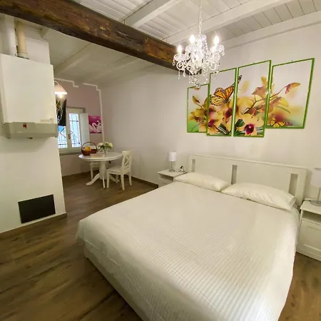 Nicolaus Apartamento