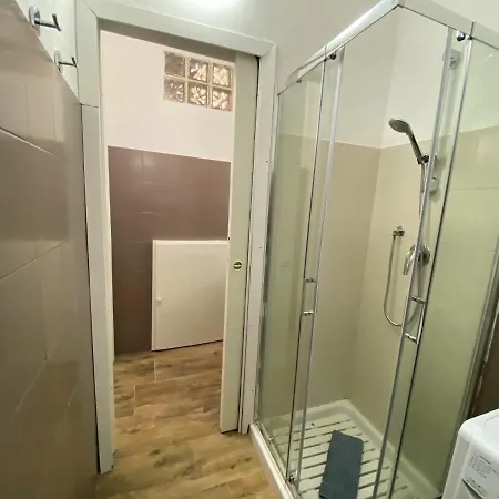 Nicolaus Apartamento Sesto Calende