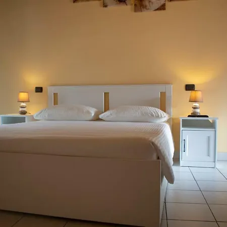 Nicolaus Apartamento Sesto Calende